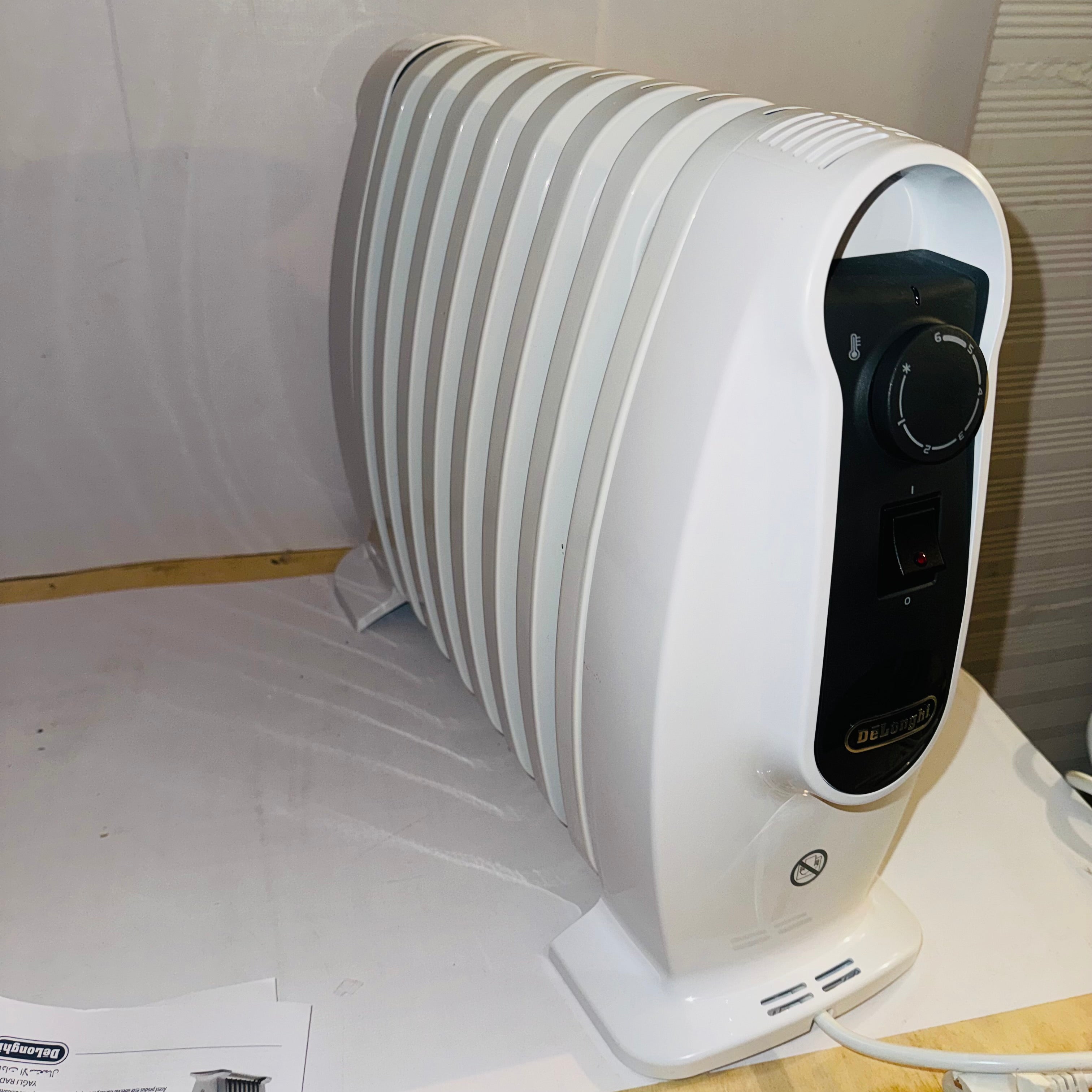 Radiador de aceite De'Longhi TRNS 0808M