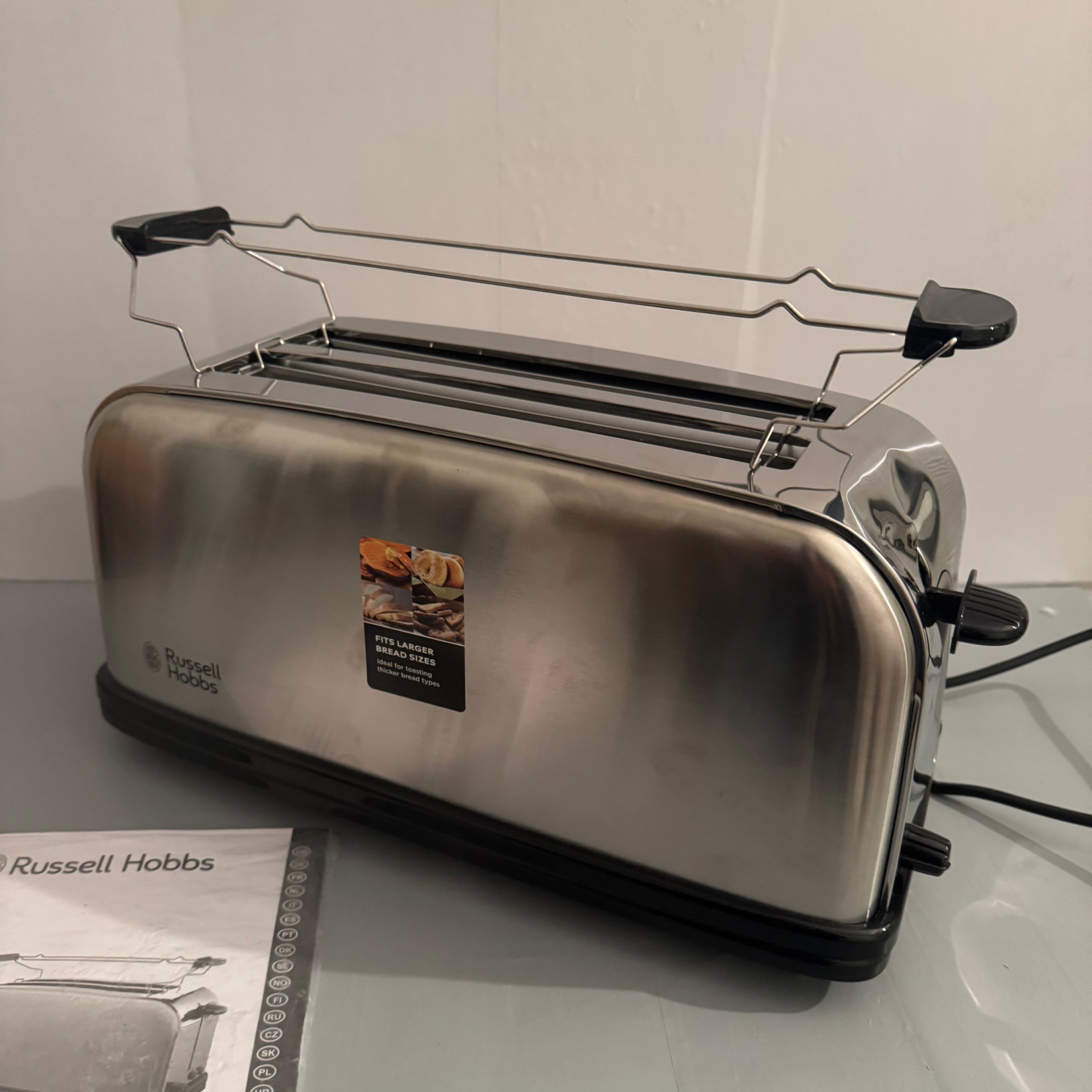 Tostadora Russell Hobbs Adventure 23610-56 4 rebanadas