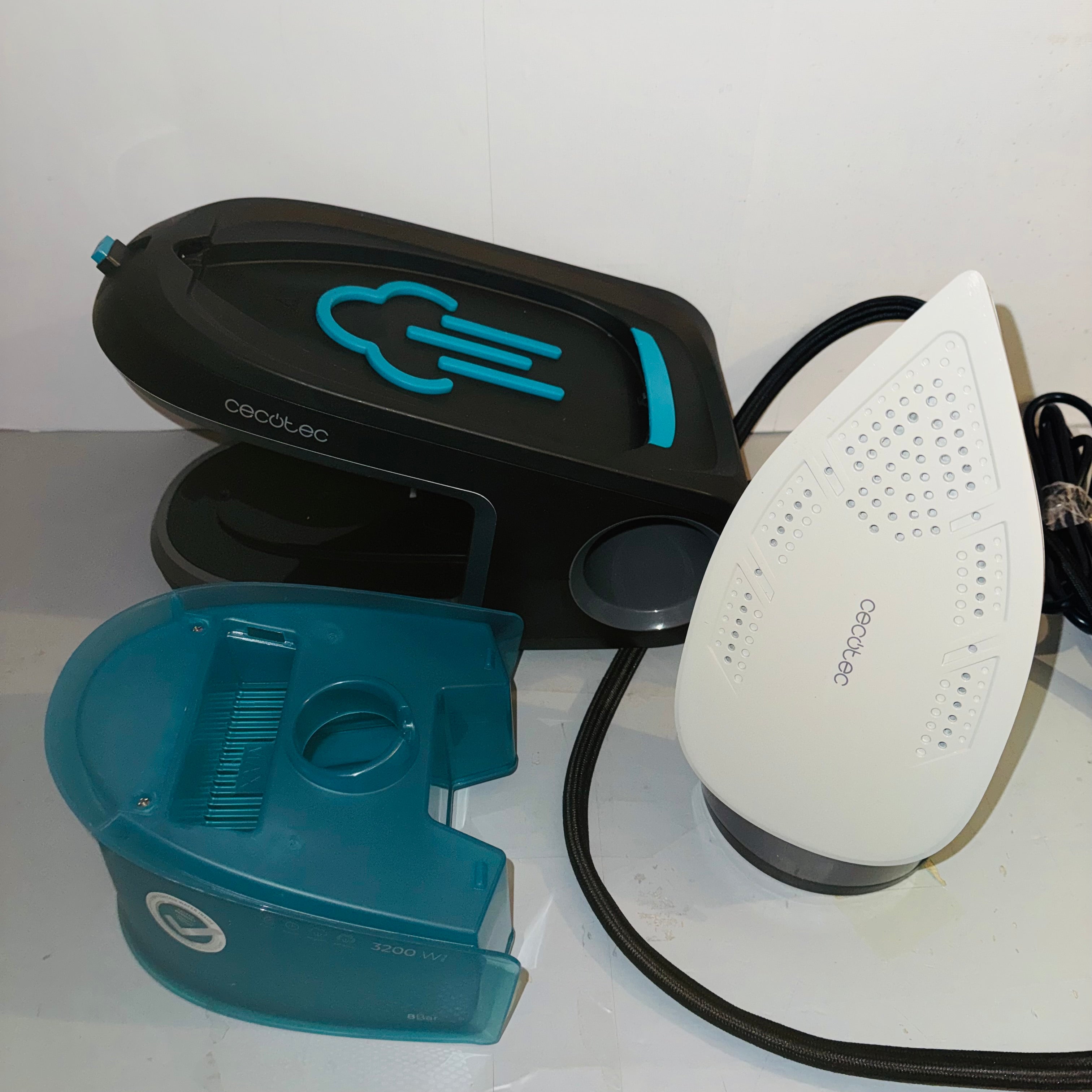 Centro planchado Cecotec IronHero 3200 Station