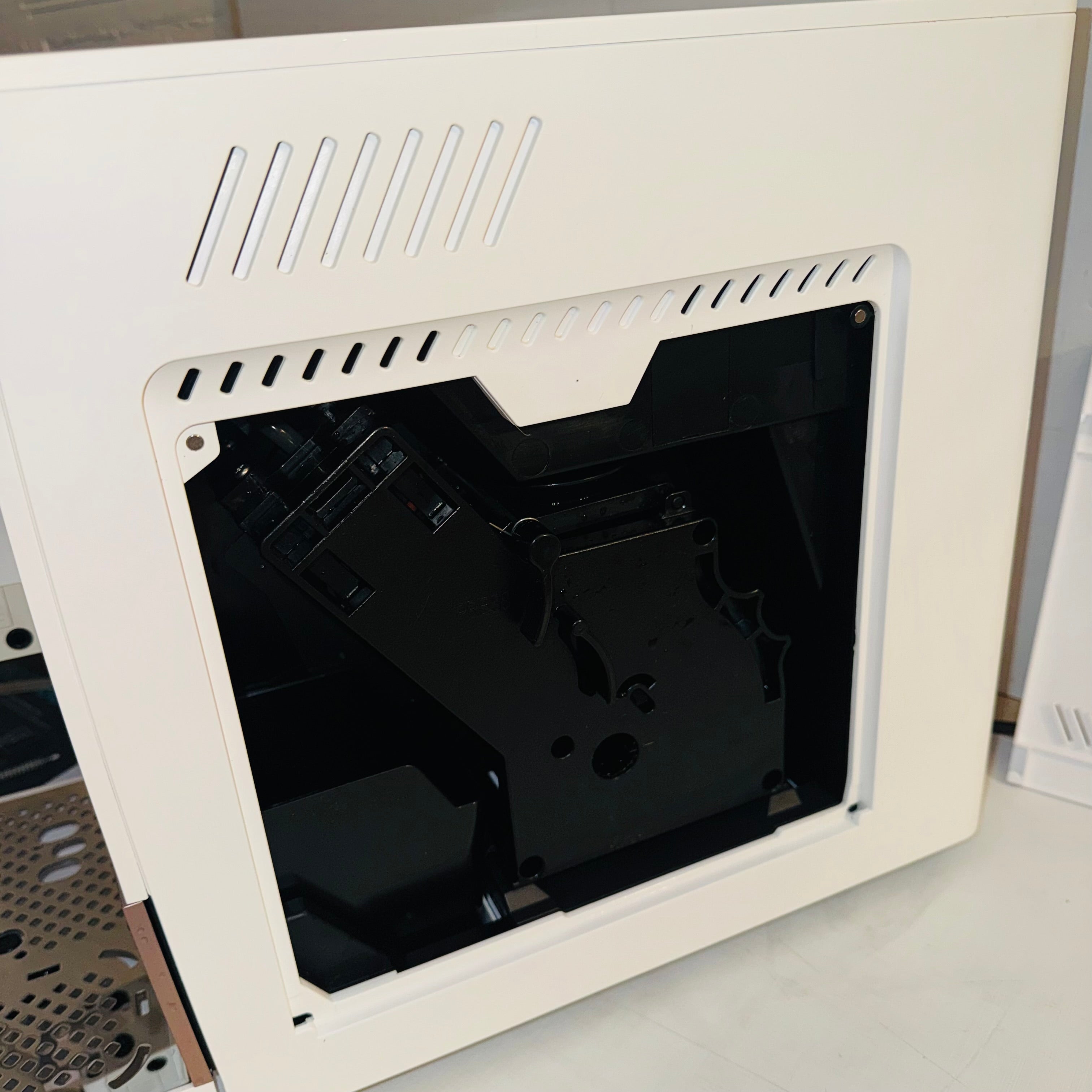 Cafetera superautomática Cecotec Cremmaet Compactccino Connected