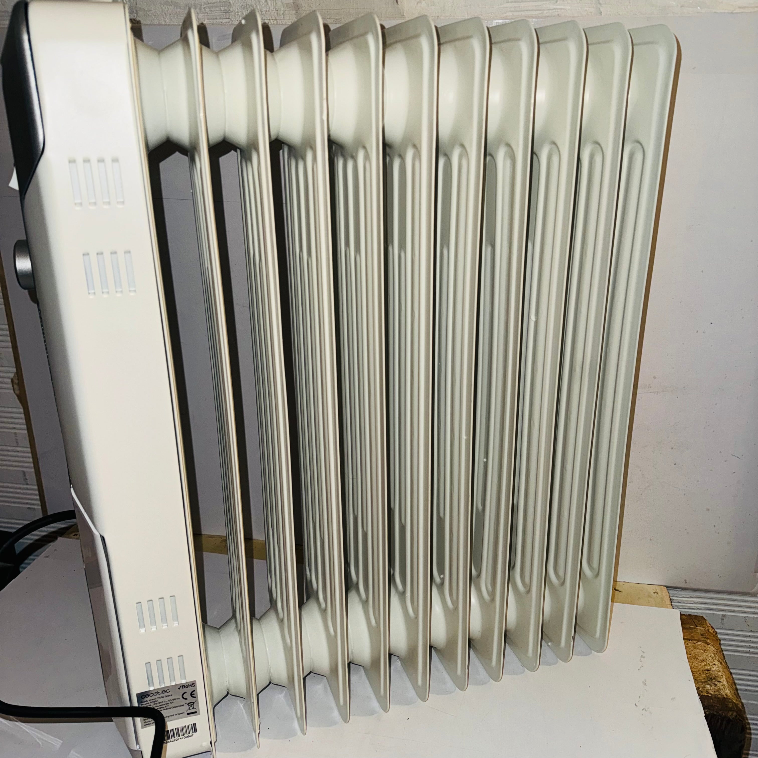 Radiador de aceite Cecotec ReadyWarm 11000 Space