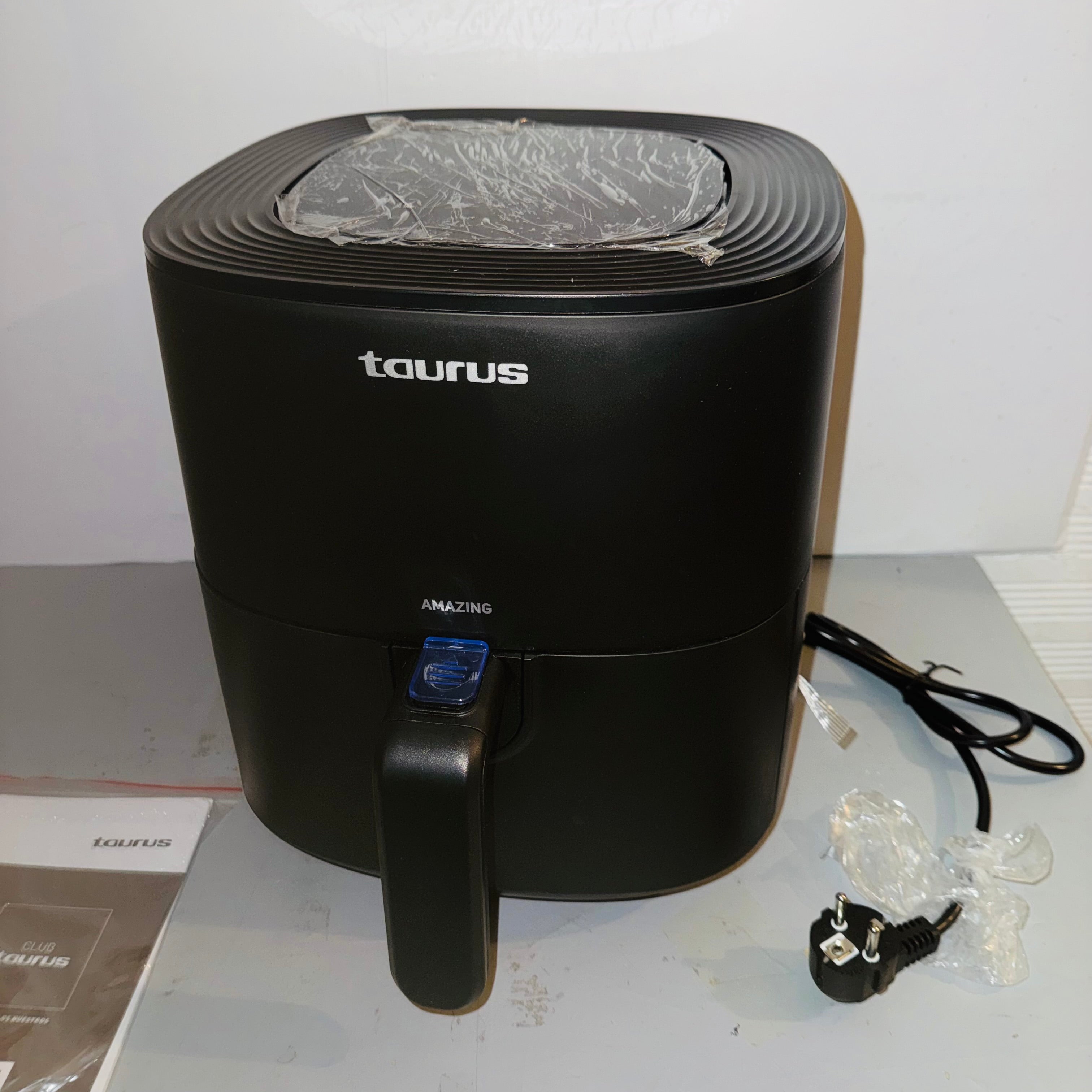 Freidora de aire Taurus Amazing AF1701D