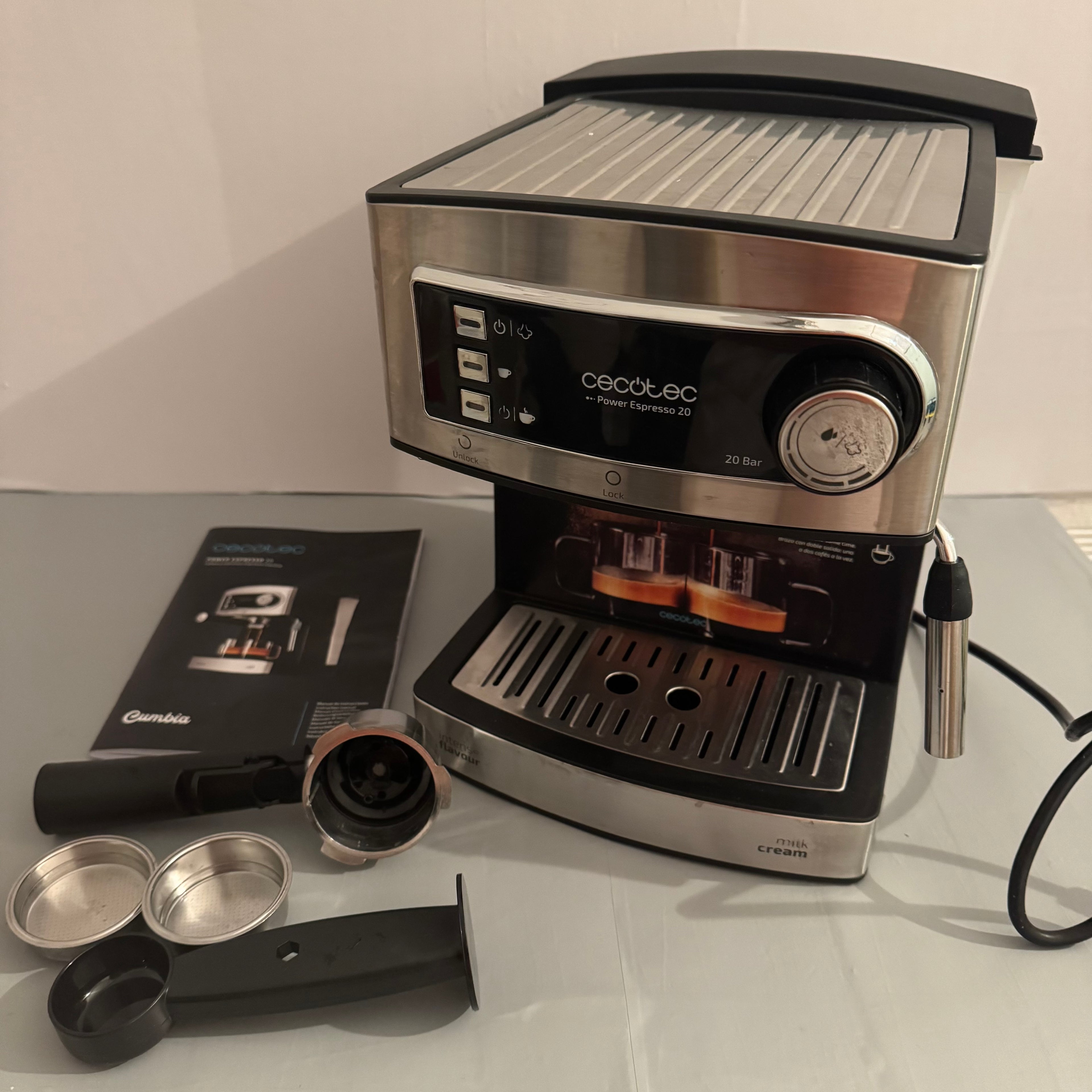 Cafetera express Cecotec Power Espresso 20 850 W 20 bares