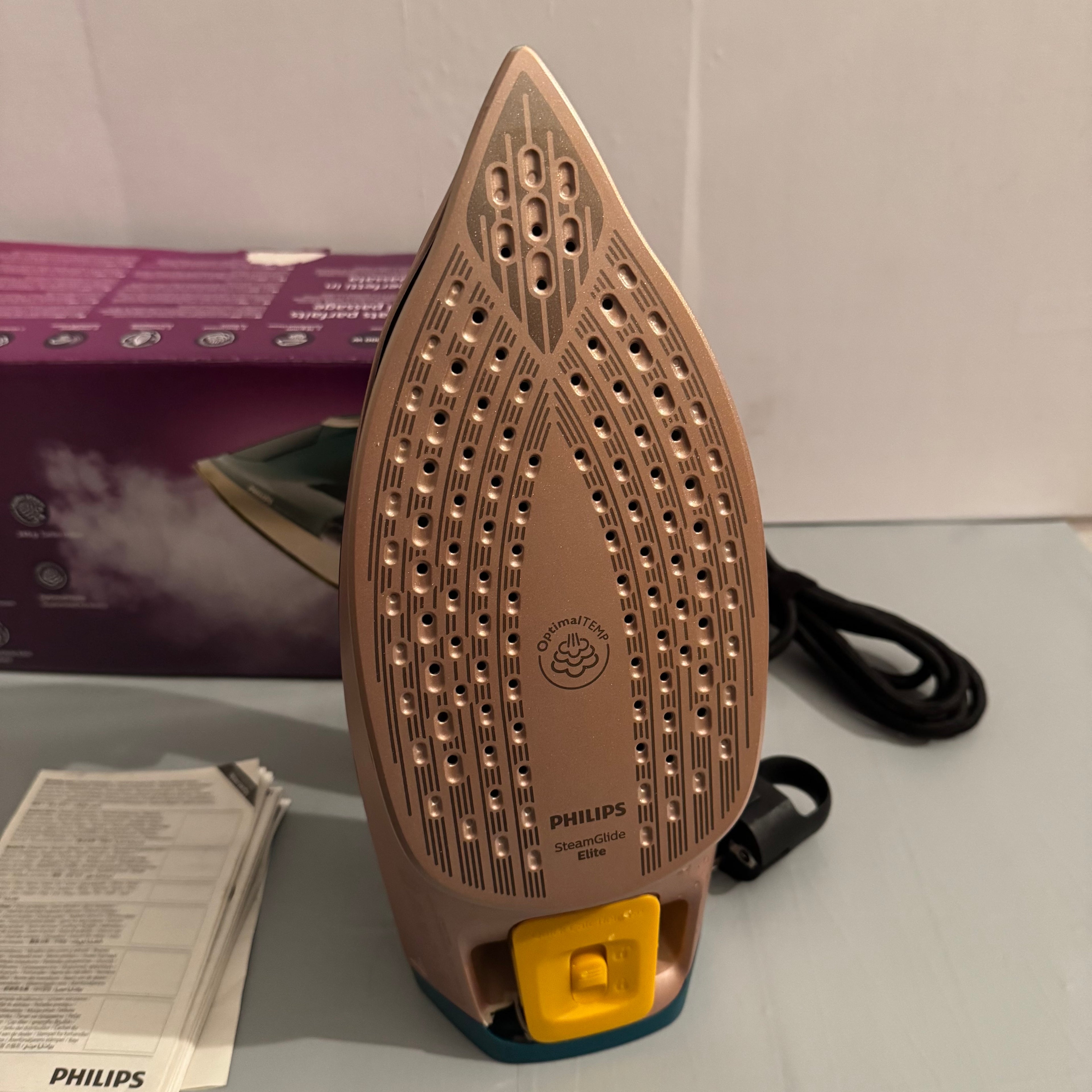 Plancha de vapor Philips Azur 8000 DST8030/70