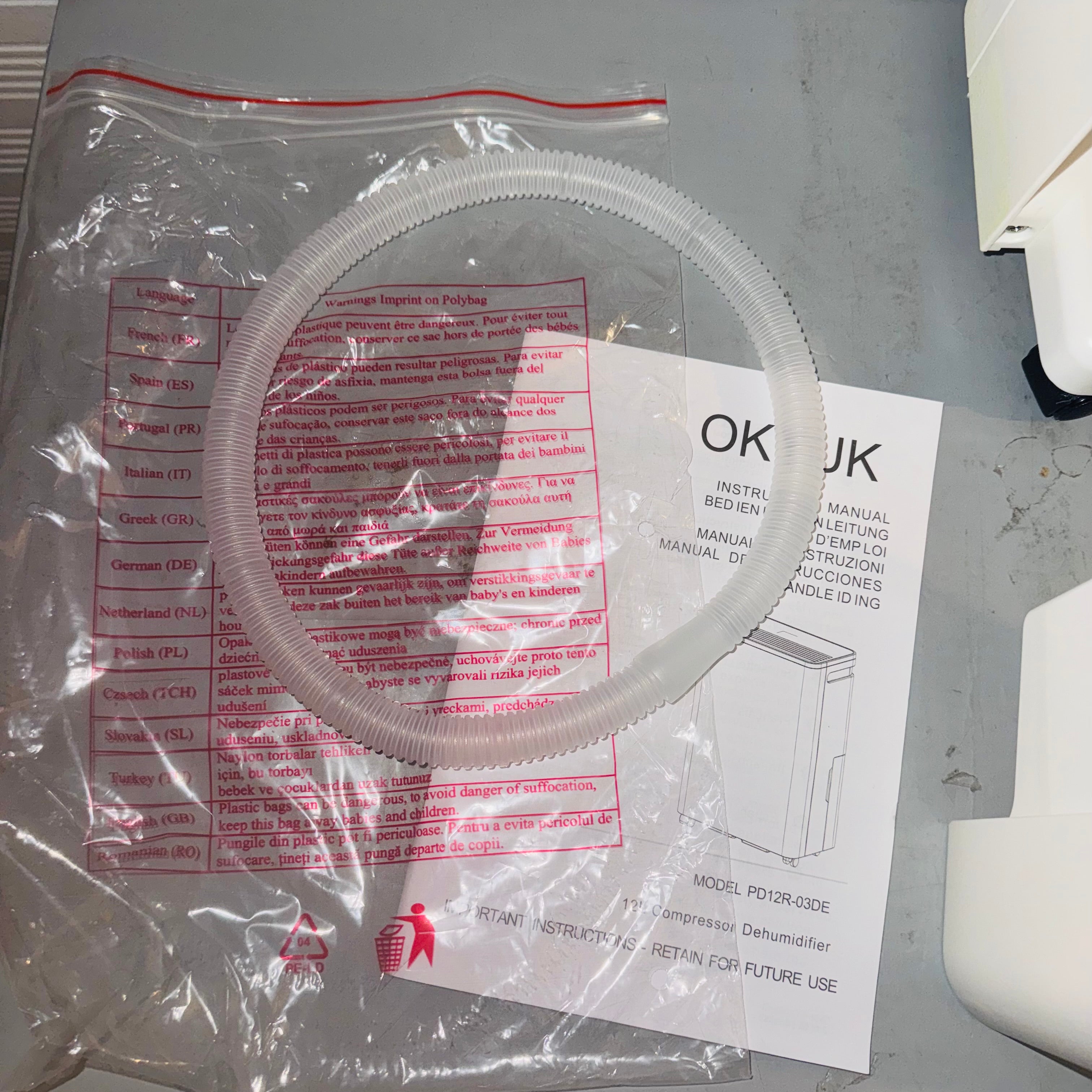 Deshumidificador 12L con Indicador Digital