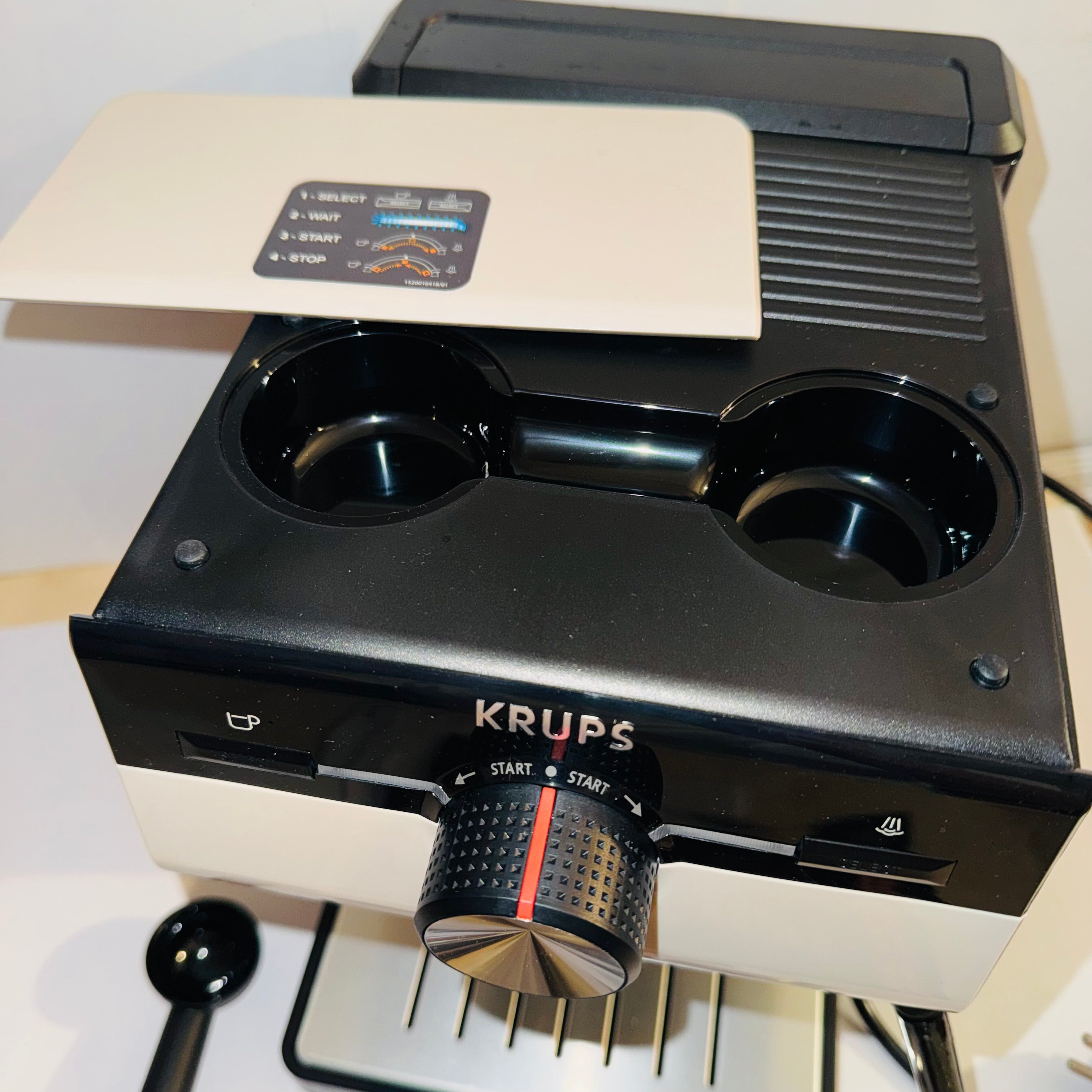 Cafetera Krups Authentic XP381B 15 bares