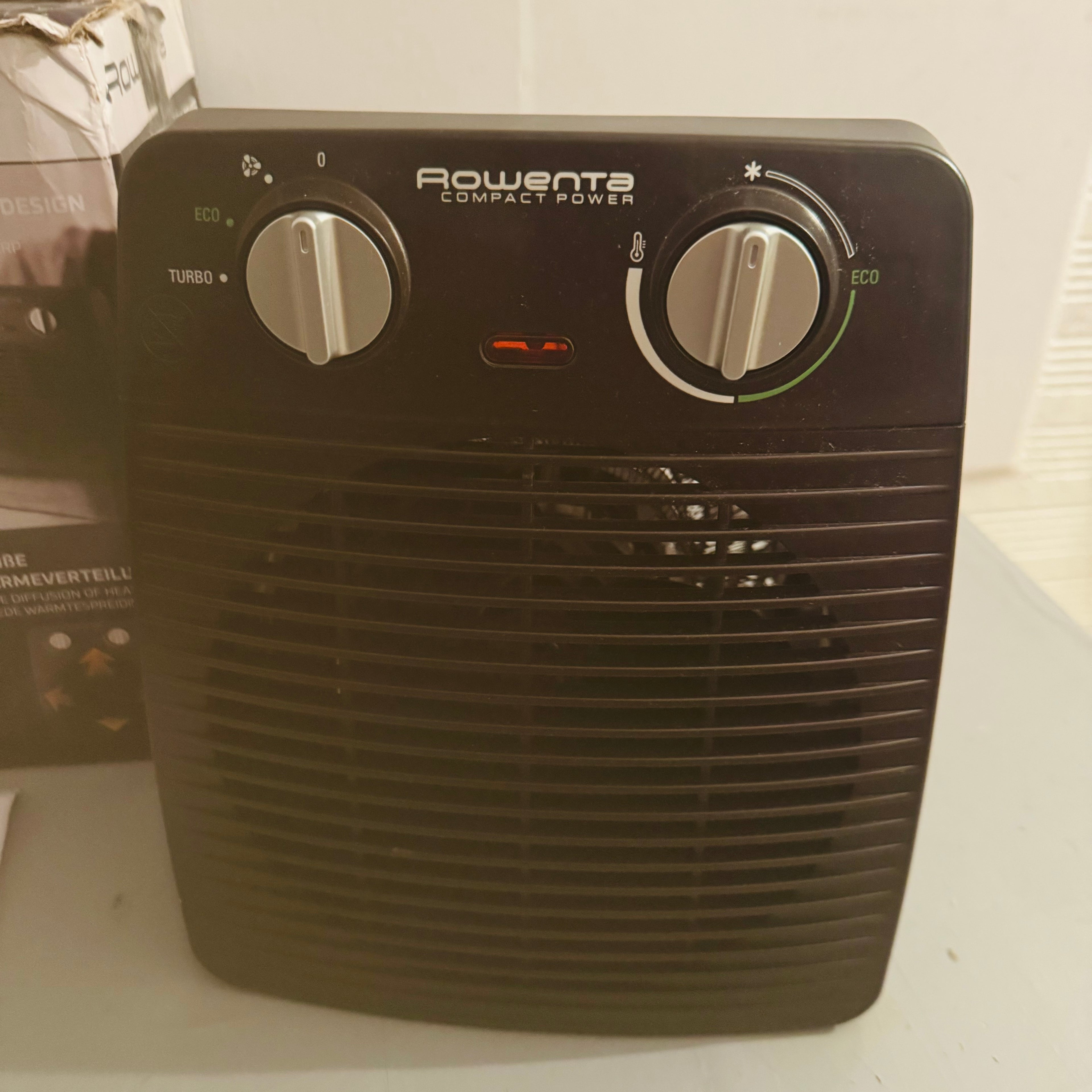 Calefactor Rowenta Comfort Compact SO2330 2400 W Silence