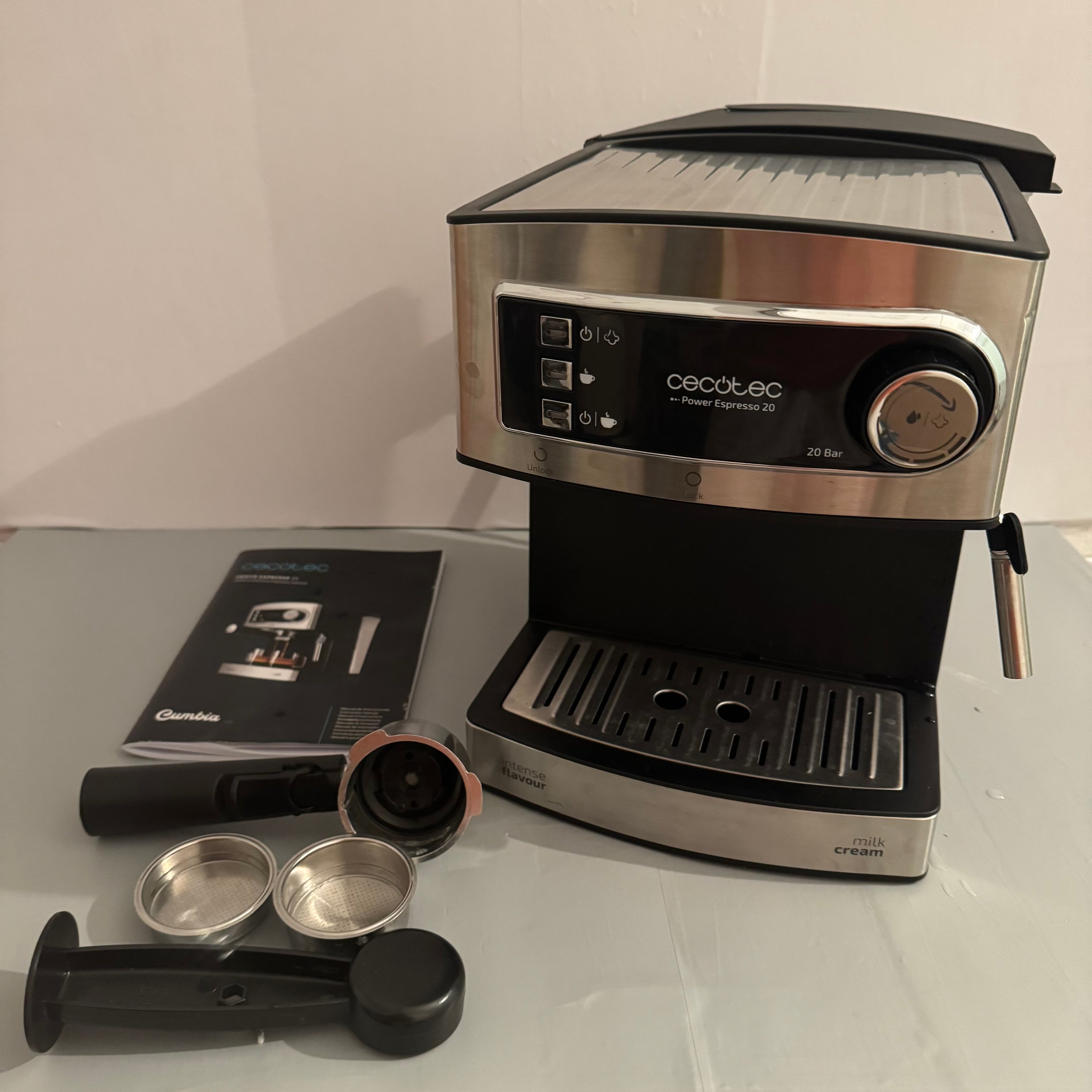 Cafetera express Cecotec Power Espresso 20 850 W 20 bares