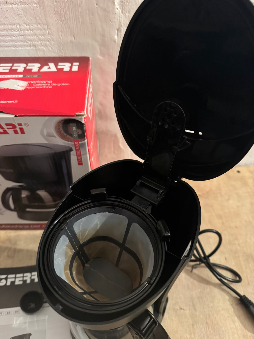 Cafetera de goteo G3 Ferrari G10159 600cc