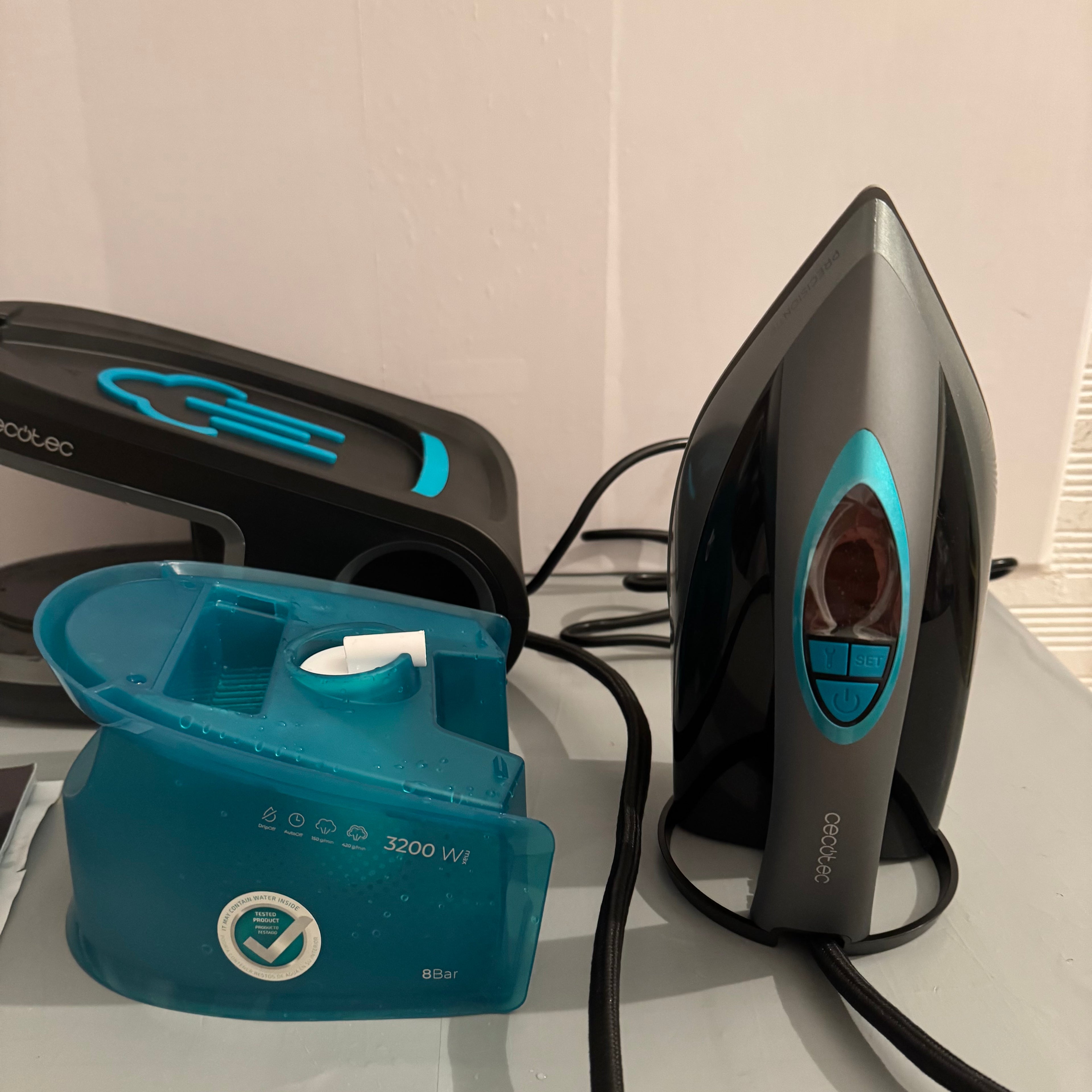 Centro planchado horizontal Cecotec IronHero 3200 Station 3200 W