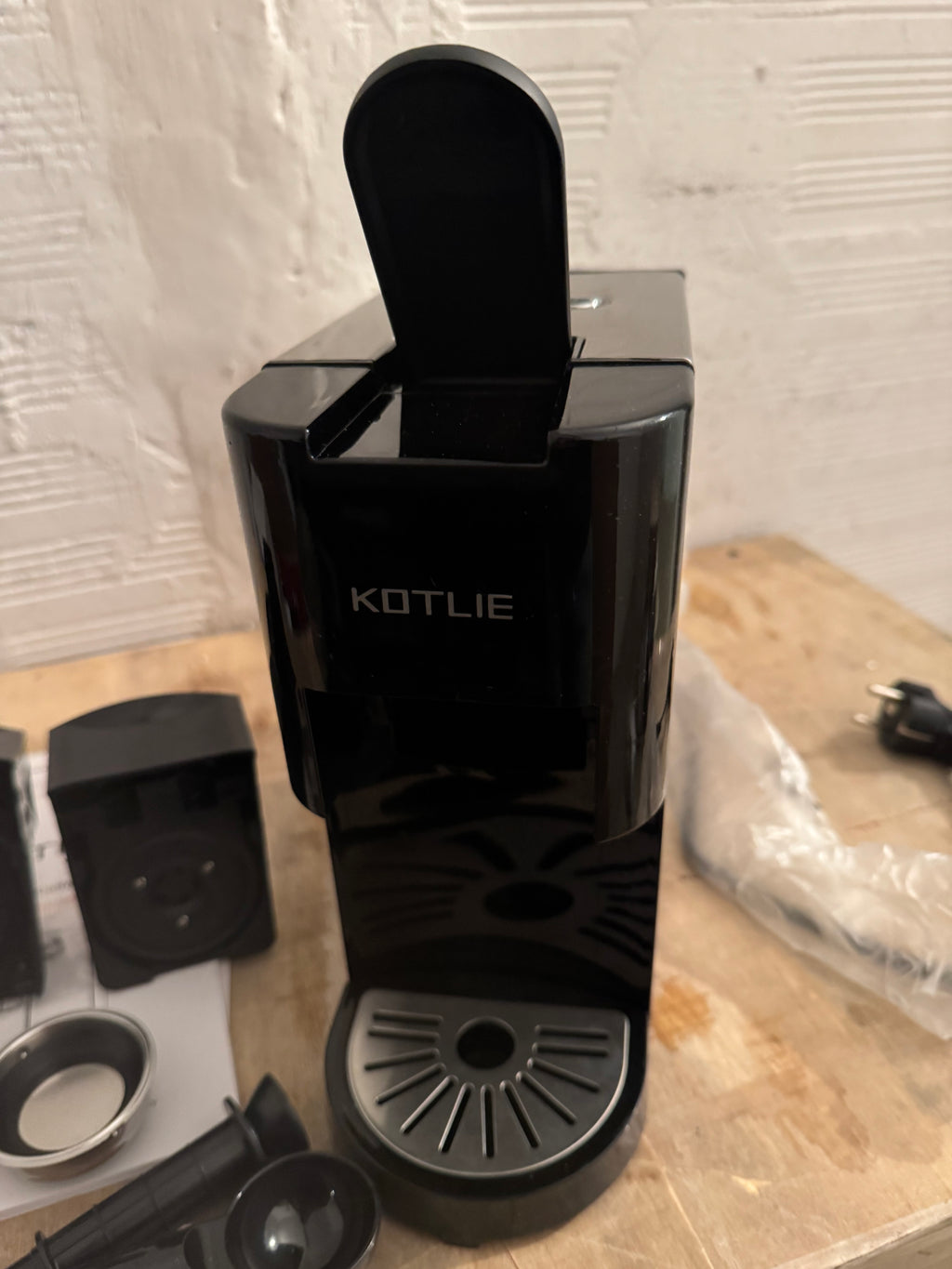 Cafetera de cápsulas Expreso 4 en 1 AC-513K