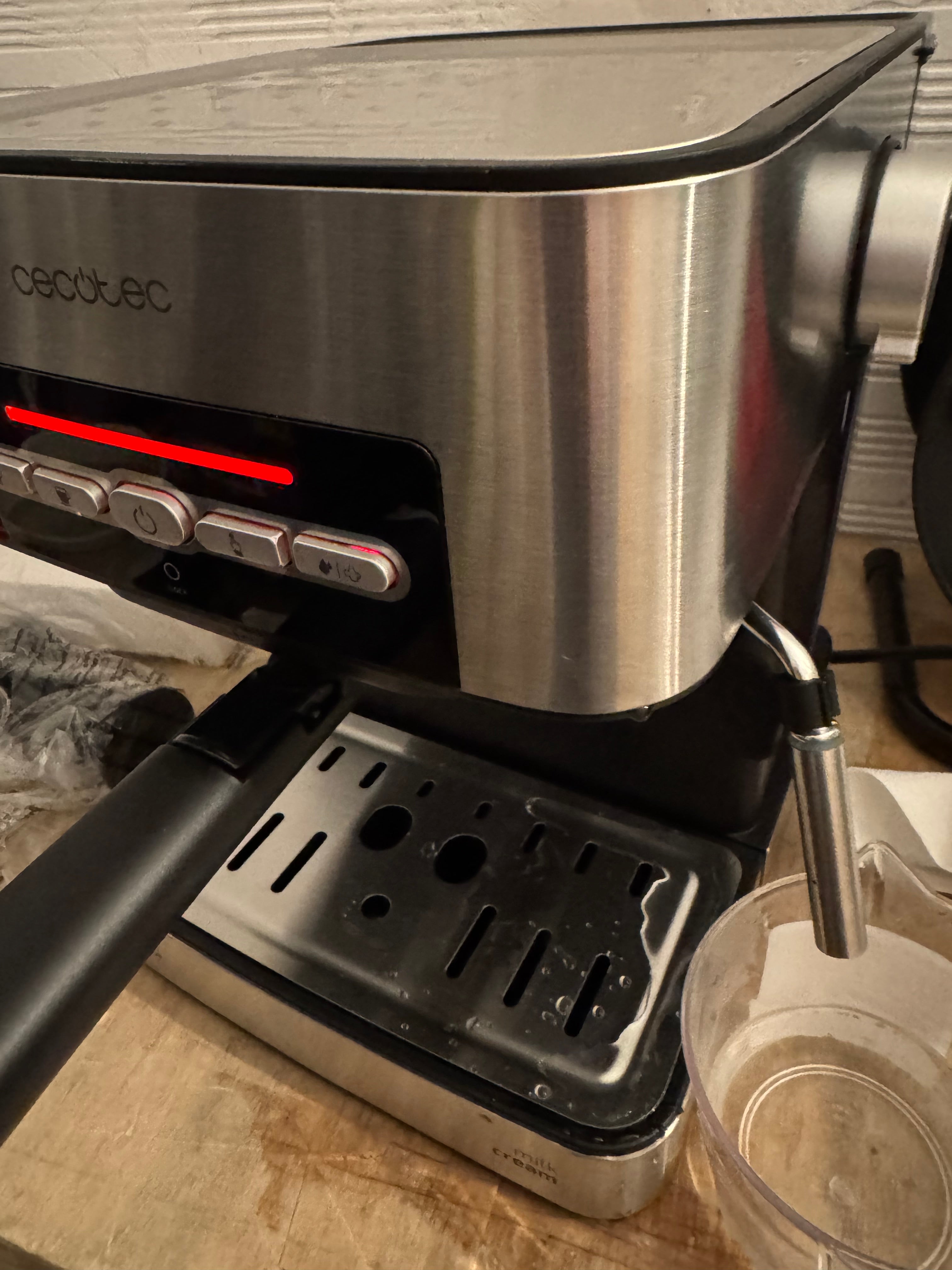 Cafetera espresso Cecotec Power Espresso 20 Matic