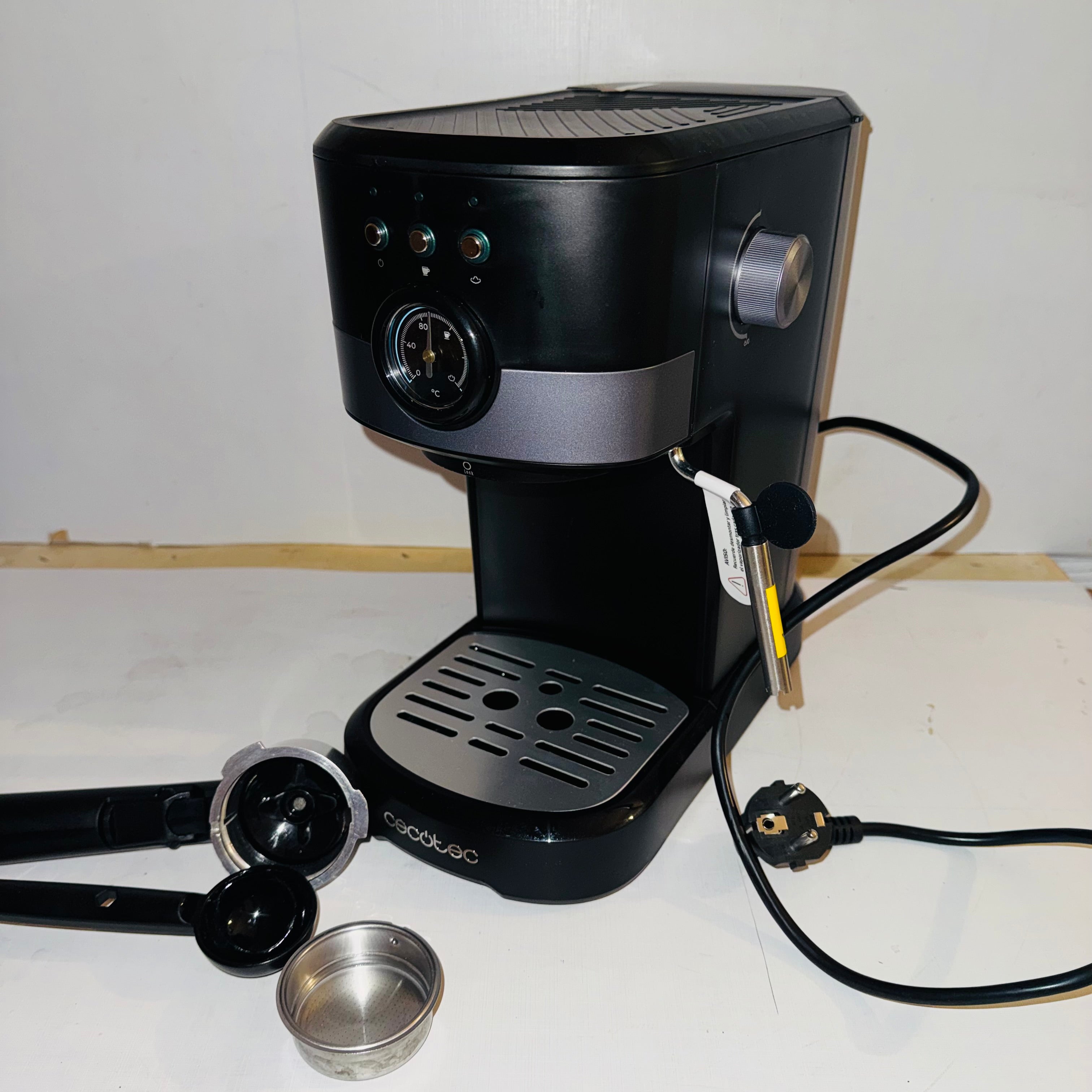 Cafetera espresso Cecotec Power Espresso 20 Pecan Pro