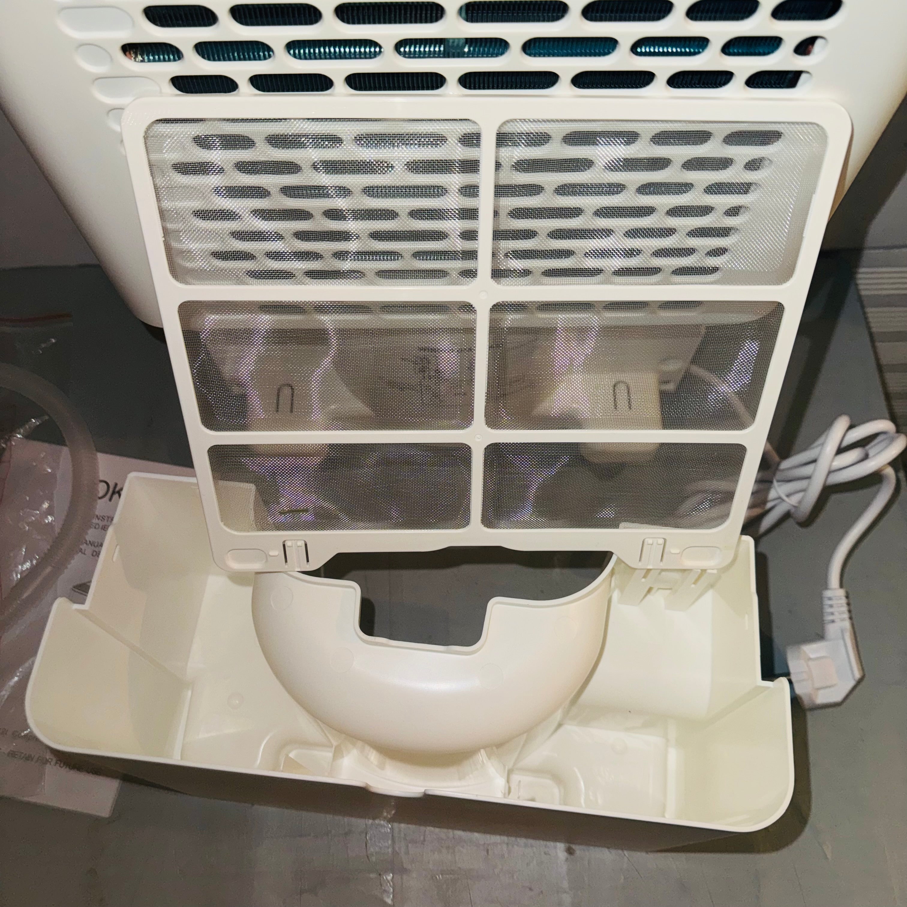 Deshumidificador 12L con Indicador Digital