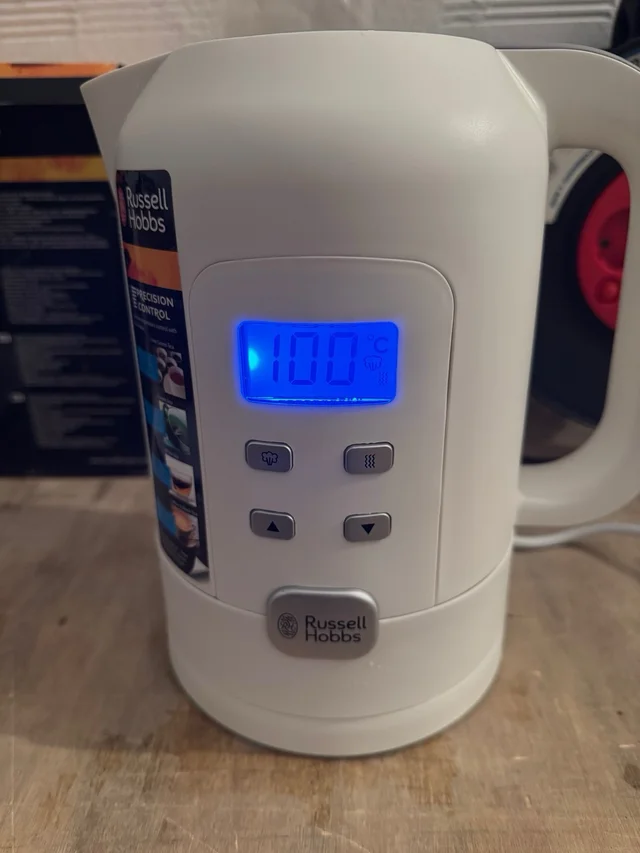 Hervidor Russell Hobbs Control Precisión