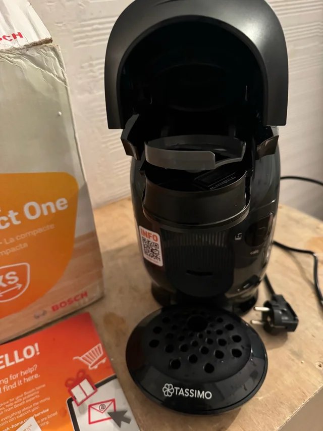 Cafetera Cápsulas Bosch Tassimo Style TAS1102 negra AVERIADA