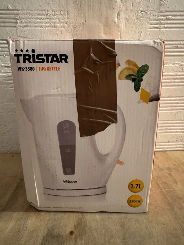 Hervidor Tristar WK-3380 1.7L 2200W BPA Free