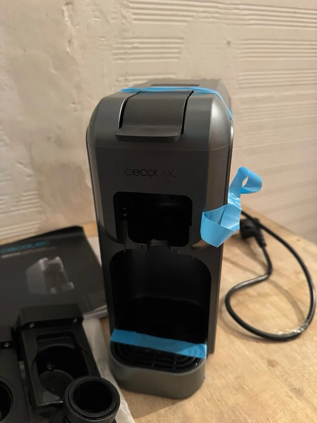 Cafetera de cápsulas Cecotec FreeStyle Compact