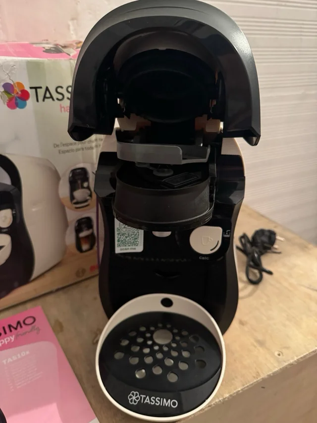 Cafetera CápsulasBosch Tassimo Happy Friendly TAS107E
