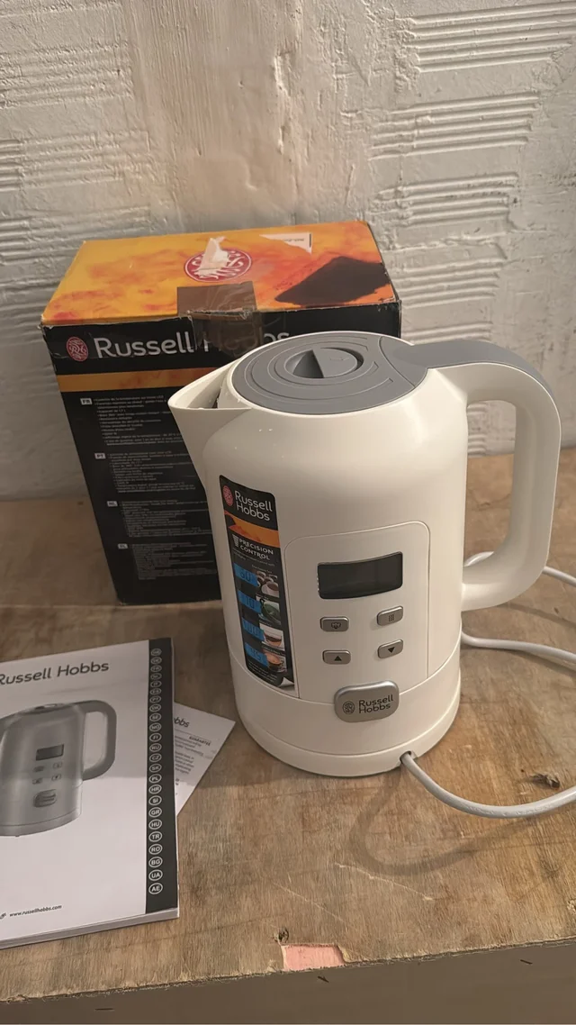 Hervidor Russell Hobbs Control Precisión