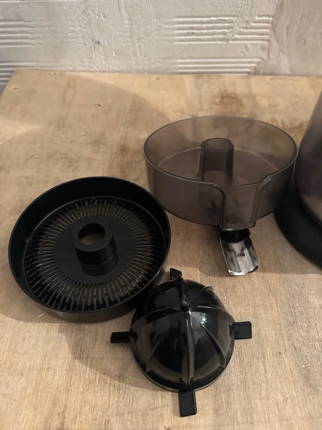 Exprimidor Cecotec Xqueeze Bullet Pro 600W