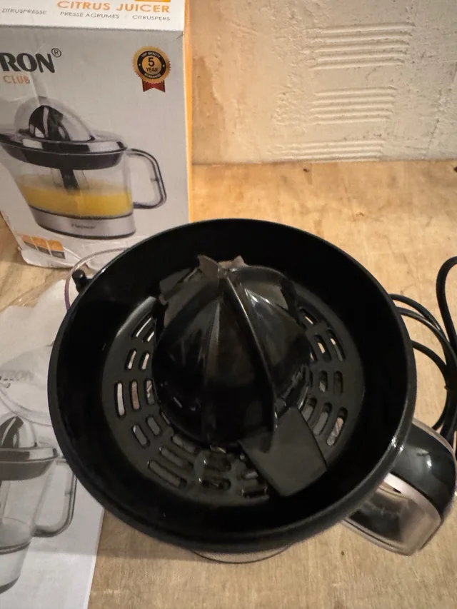 Exprimidor eléctrico Bestron ACJ350CO