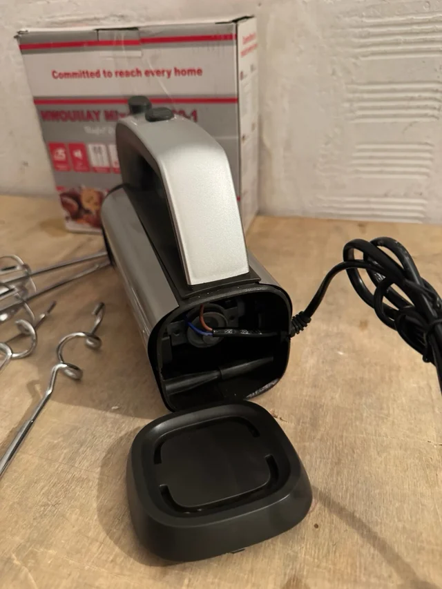 Batidora de repostería varillas 300 W sistema enfriamiento