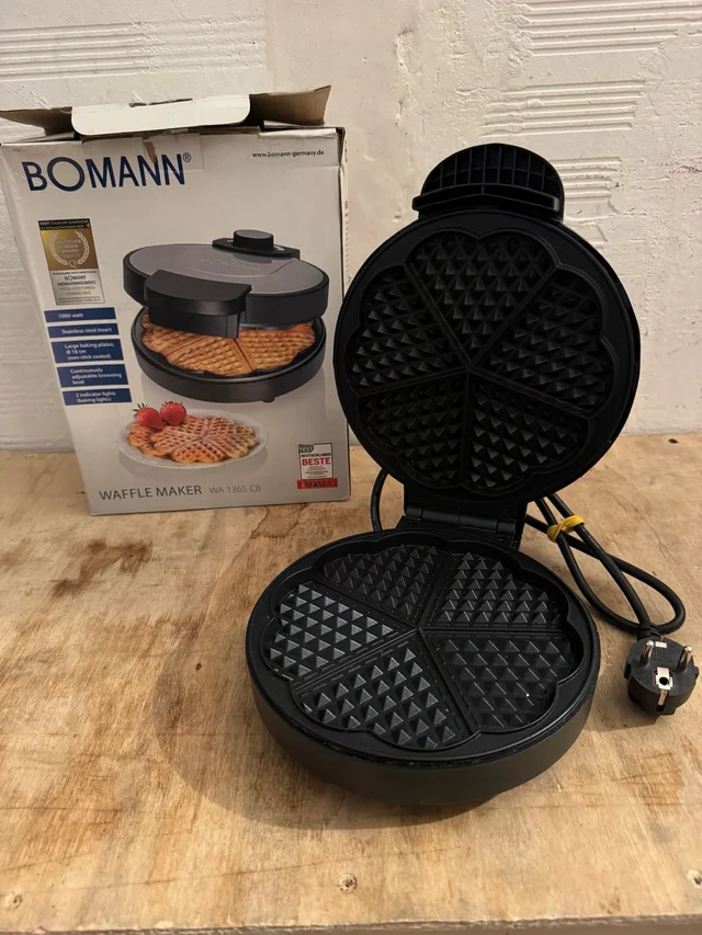 Gofrera Bomann WA 1365 CB 1000W Inox Gris