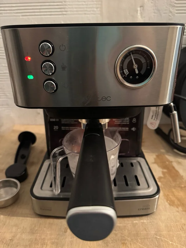 Cafetera Express Cecotec Power Espresso 20