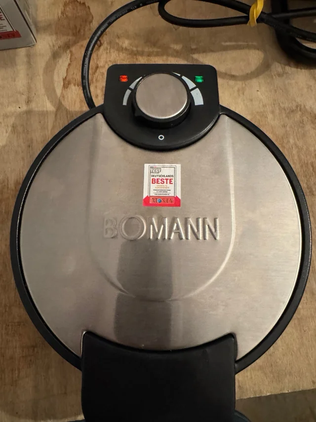 Gofrera Bomann WA 1365 CB 1000W Inox Gris